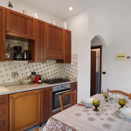 Mari E France Apartamento